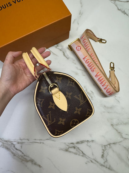 LV Speedy 20 粉橙色肩帶