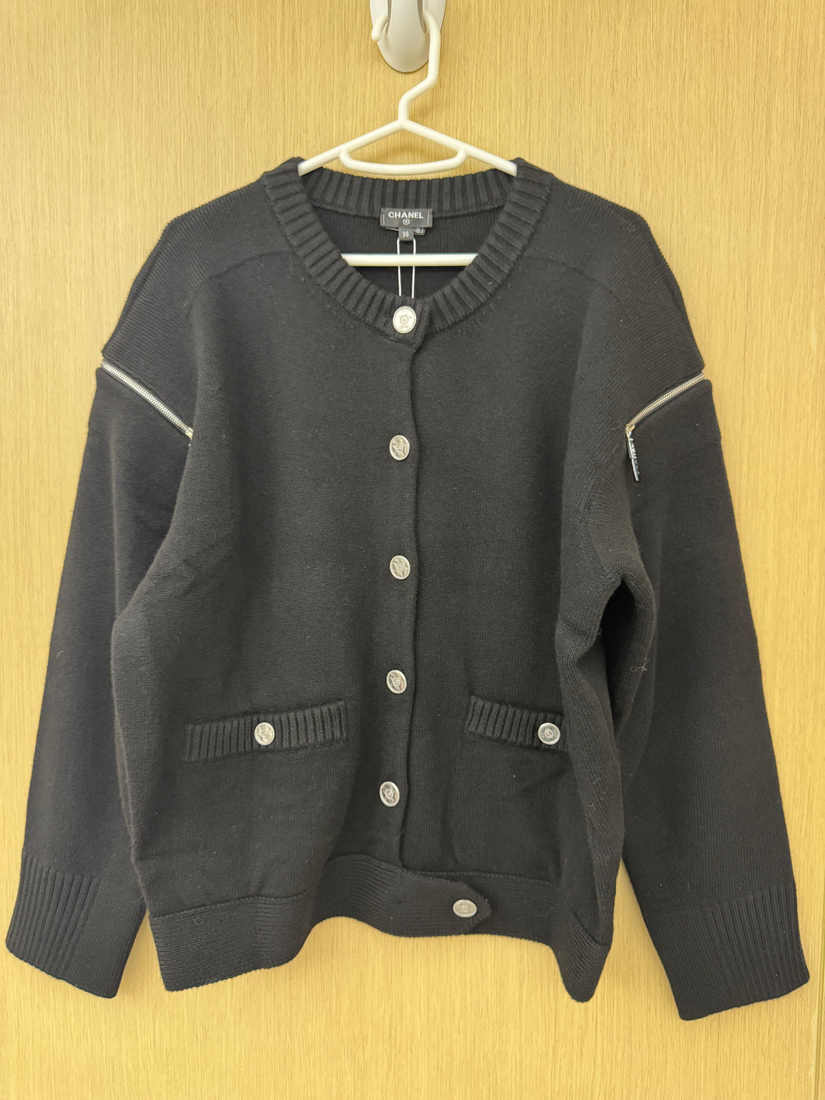 CHANEL 25P拉鏈袖外套 98% Cashmere