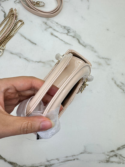 DIOR Mini Lady Dior Powder Beige 漆皮胭脂米 Shiny Calfskin