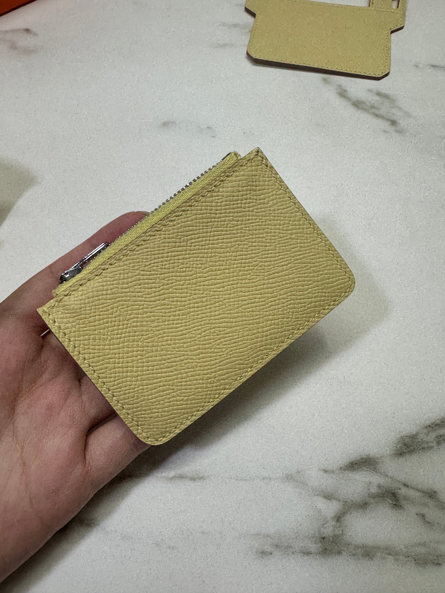 HERMES Constance Slim 米爾頓黃 銀扣 Epsom i8 Jaune Milton PHW