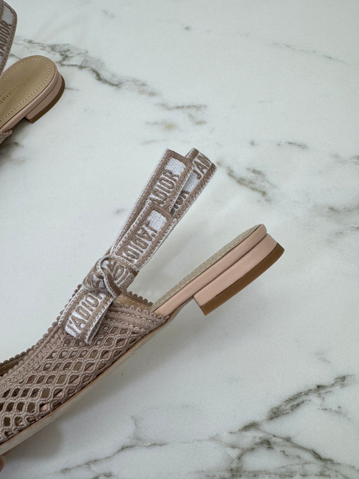 DIOR J’adior Slingback 裸粉鏤空