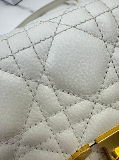 DIOR Caro Small 白色