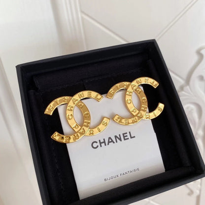 CHANEL 耳夾款