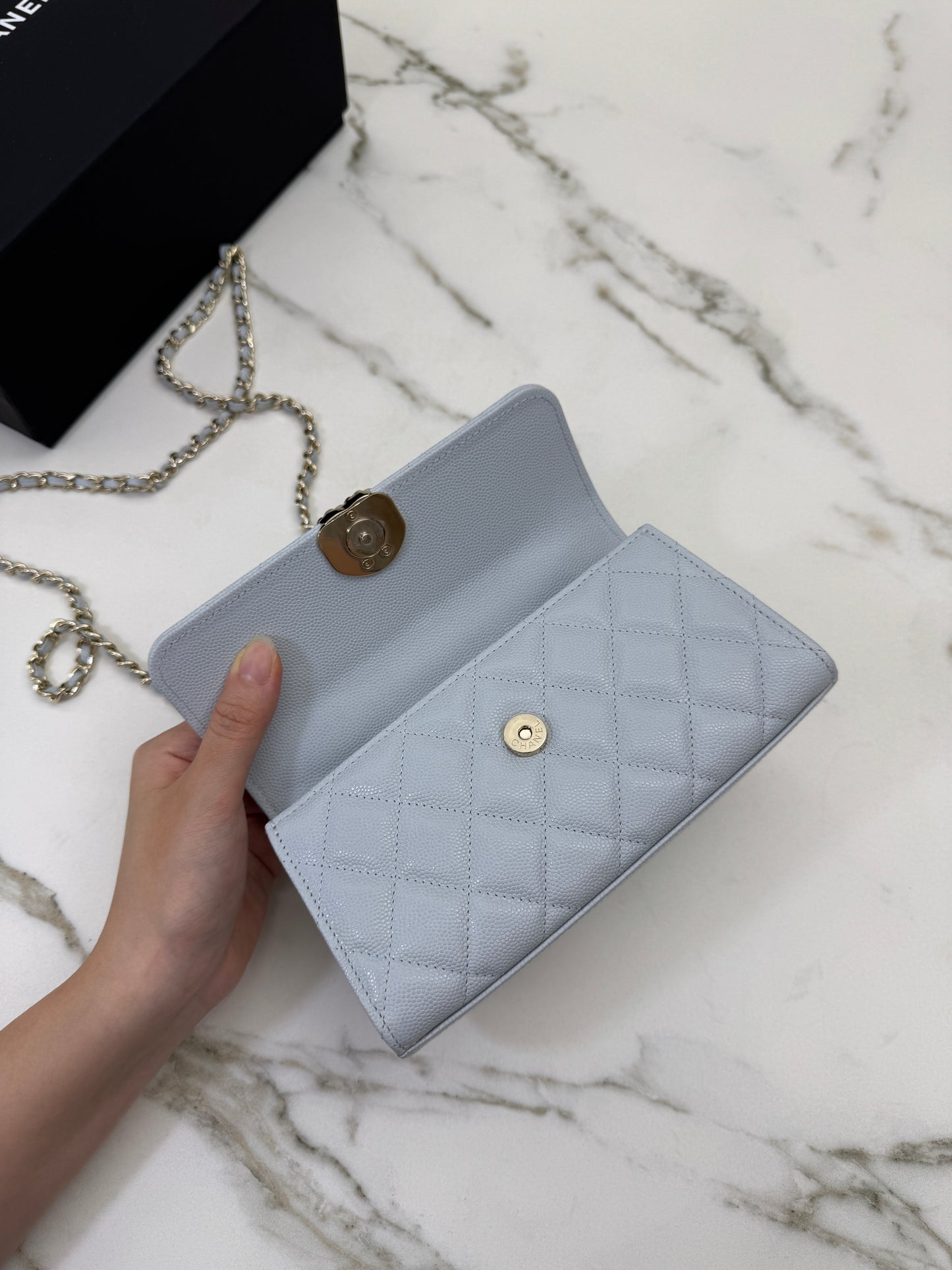 CHANEL 25S Kelly 手機包 Baby Blue