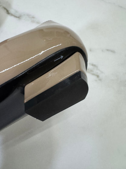 RV 喇叭跟 2.5cm 漆皮