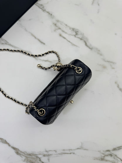 CHANEL 25K 亮面淺金球 Mini CF17 方胖子