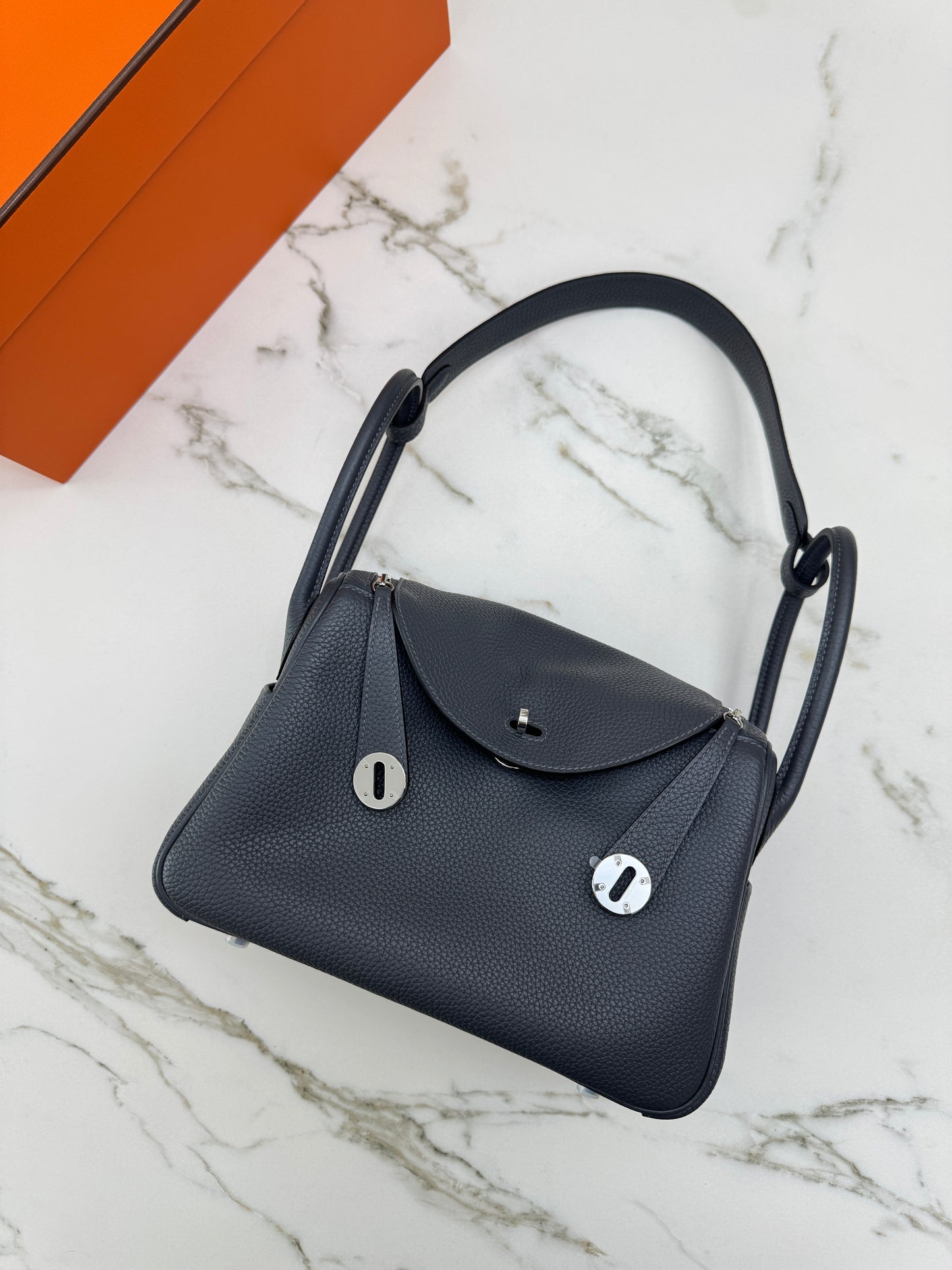 HERMES Lindy 26 石板灰銀扣 85 Ardoise TC PHW