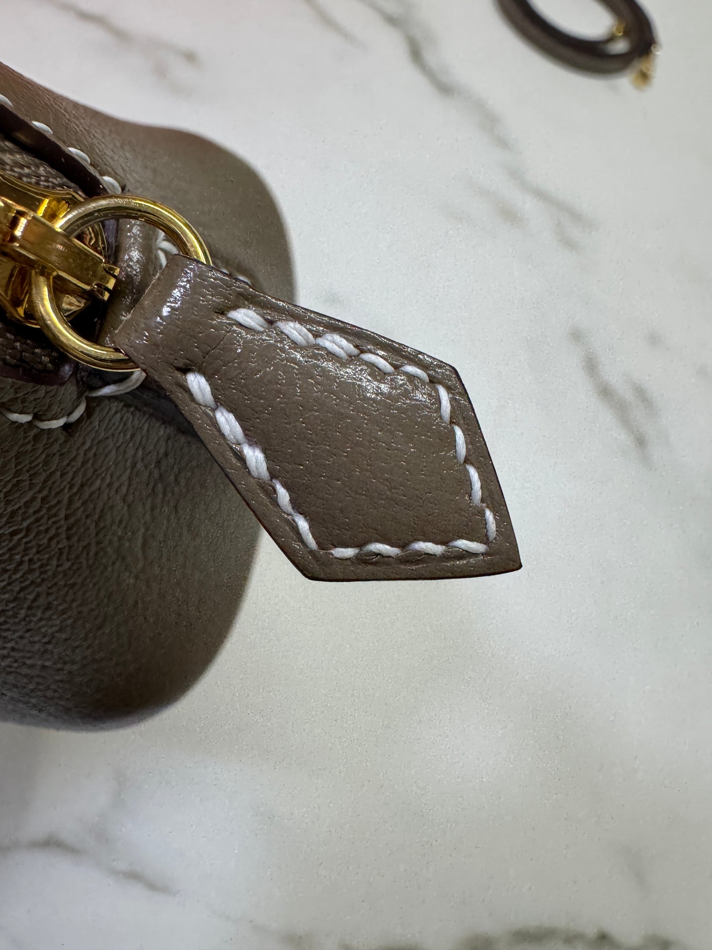 HERMES Mini Bolide 大象灰山羊皮 金扣