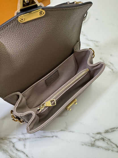 LV Pochette Metis 大象灰