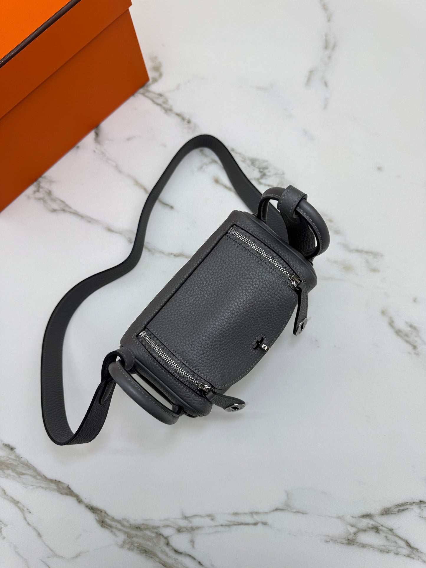 HERMES Mini Lindy 積雨雲灰銀扣 0L Gris Meyer PHW
