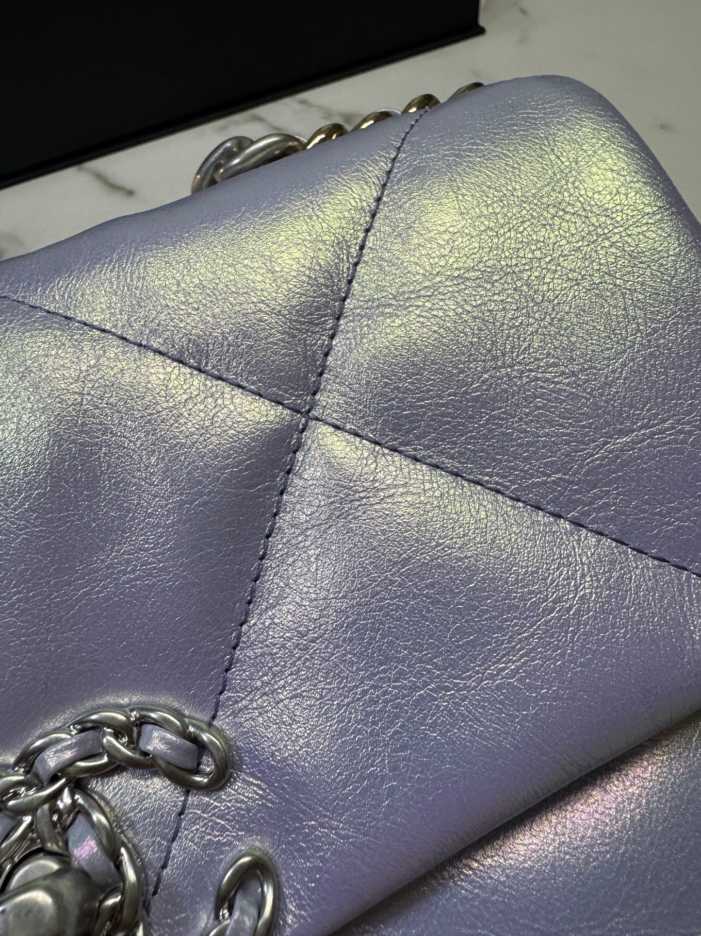 CHANEL 19 Bag Small 22P幻彩紫 小號