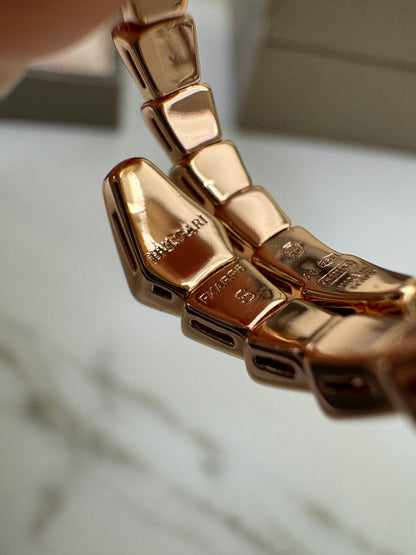 BVLGARI Serpenti 蛇骨戒指 玫瑰金