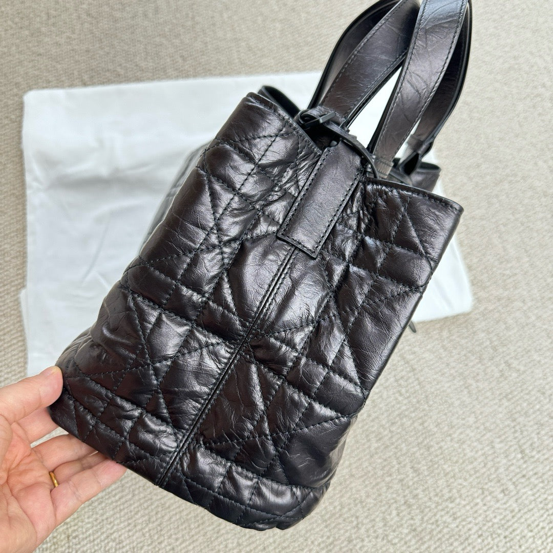 DIOR Toujours 皺褶牛皮 磨砂黑