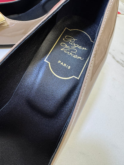 RV Trompette 喇叭跟7cm 漆皮高跟鞋 米灰色