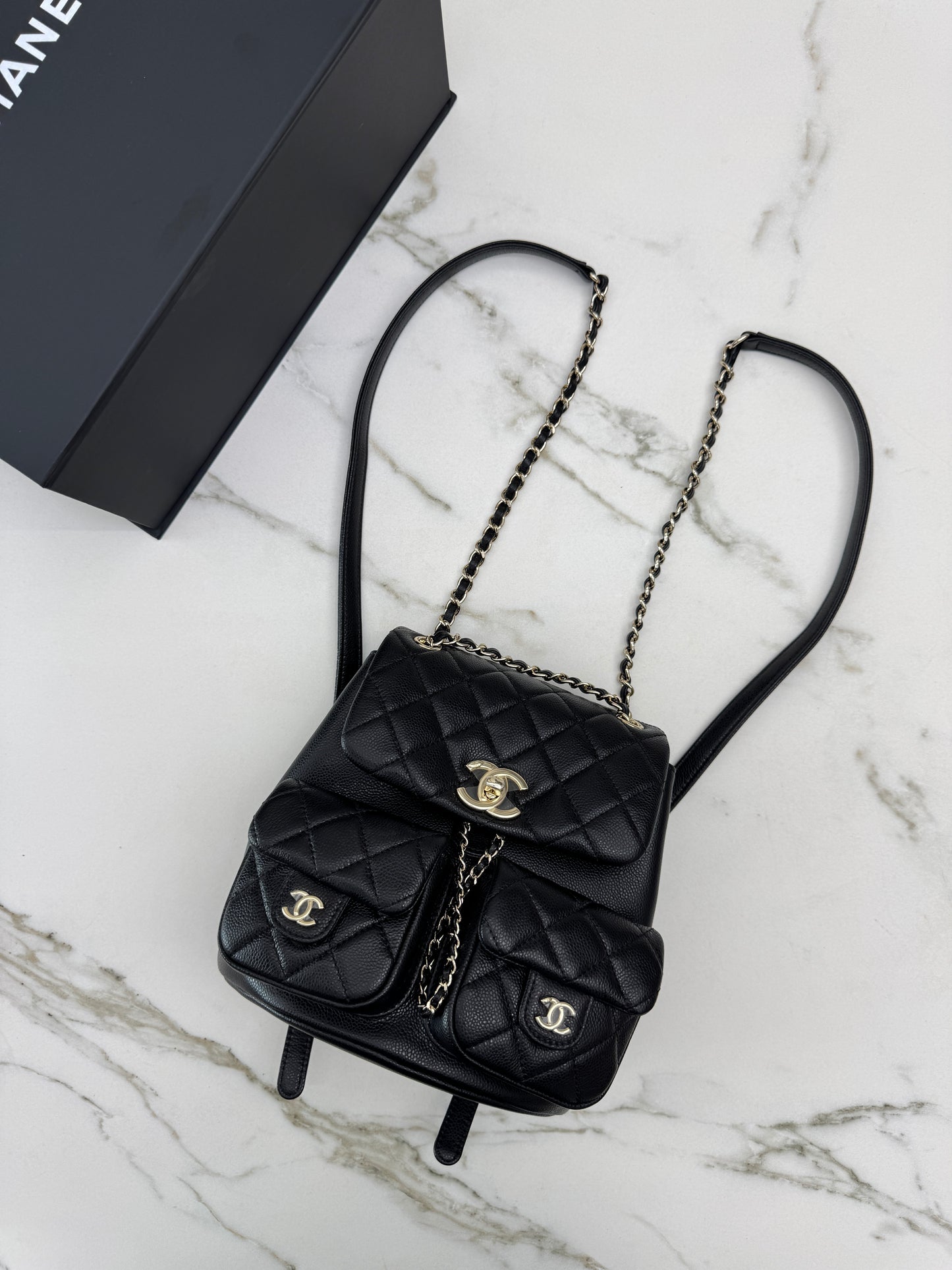 CHANEL 青蛙Duma 荔枝牛皮 Large