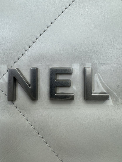CHANEL 22Bag Small 白銀