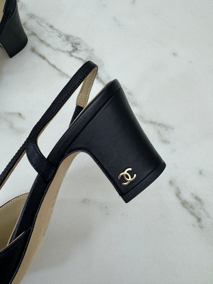 CHANEL Slingback 黑色羊皮