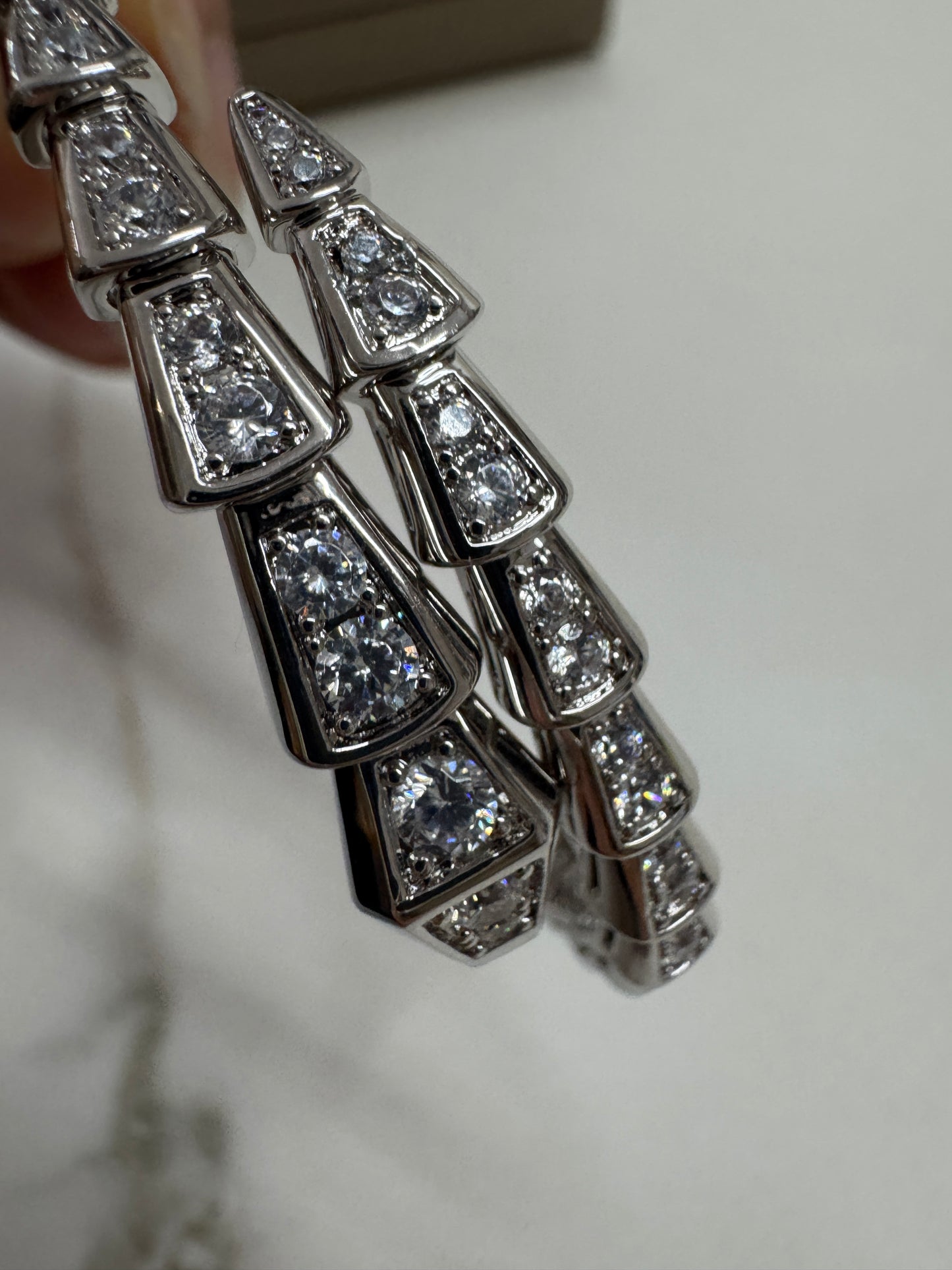 BVLGARI Serpenti 滿鑽手鐲 白金色