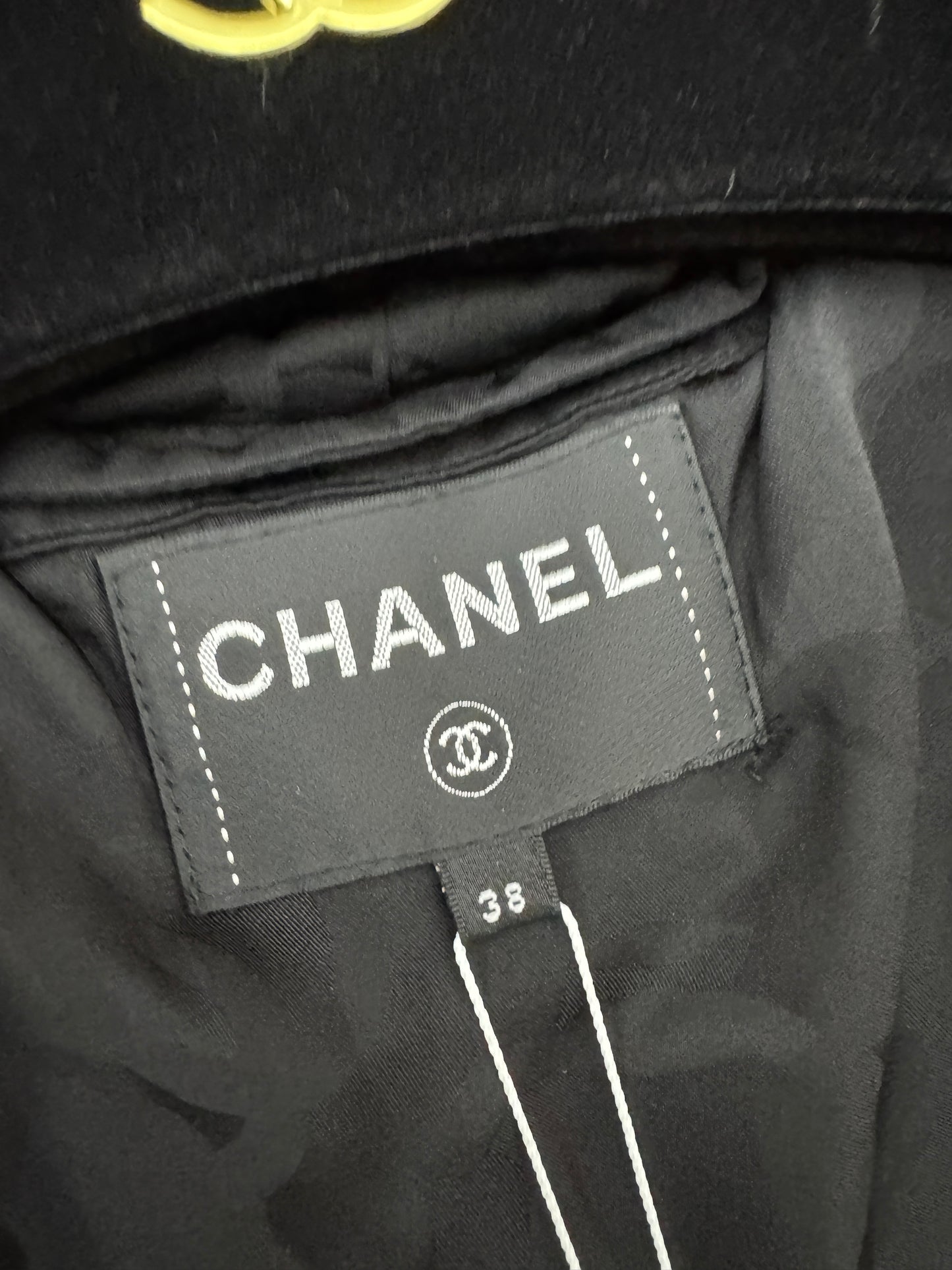 CHANEL 25B Tweed 連帽外套【Jennie同款】