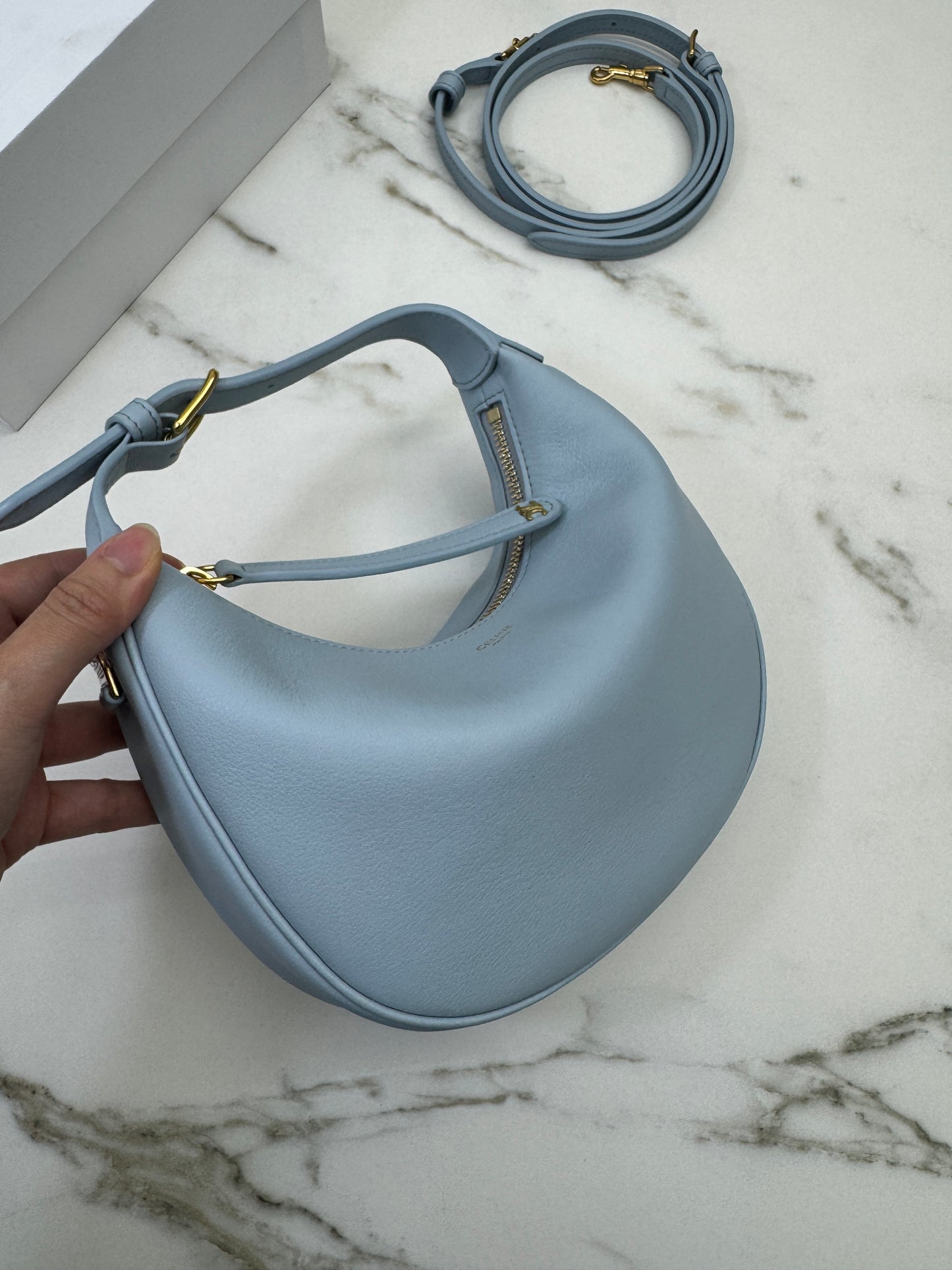 CELINE Teen Lulu 粉藍色