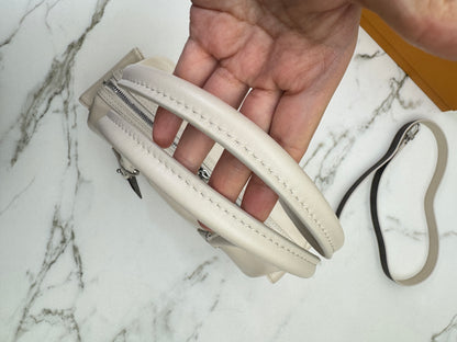 LV Speedy Cargo Vibe 白色油臘皮