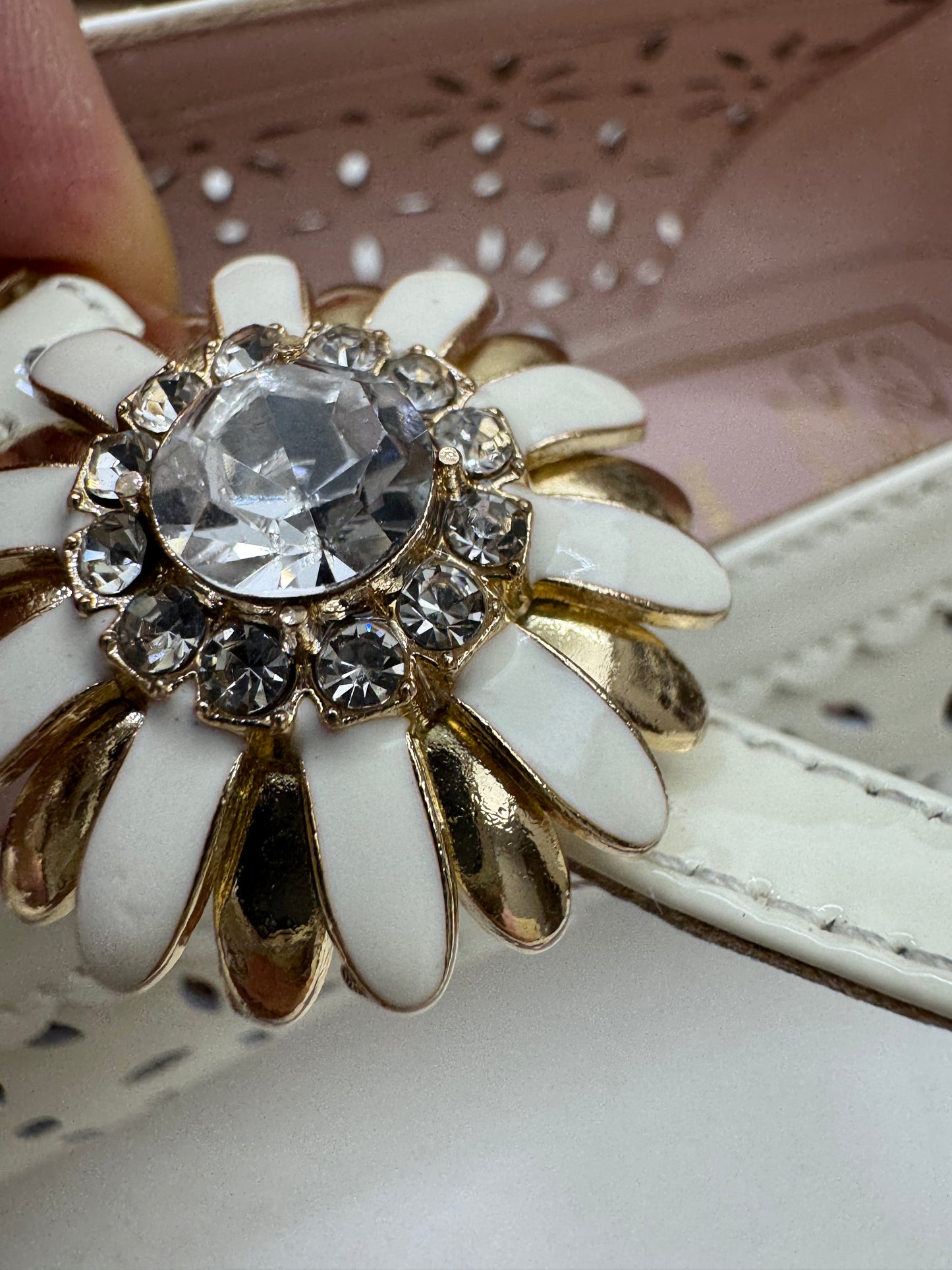 RV 小雛菊鏤空 Mary Jane