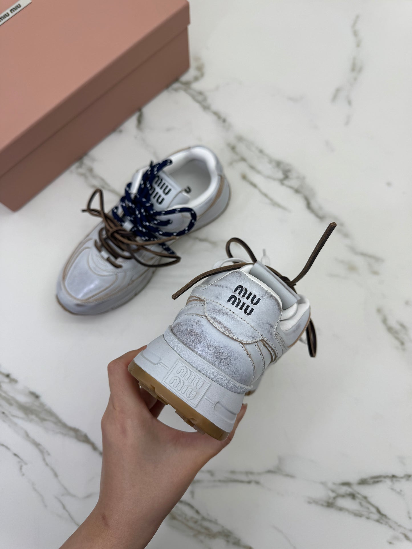 MIU MIU X NB 25年版 做舊老爹鞋￼