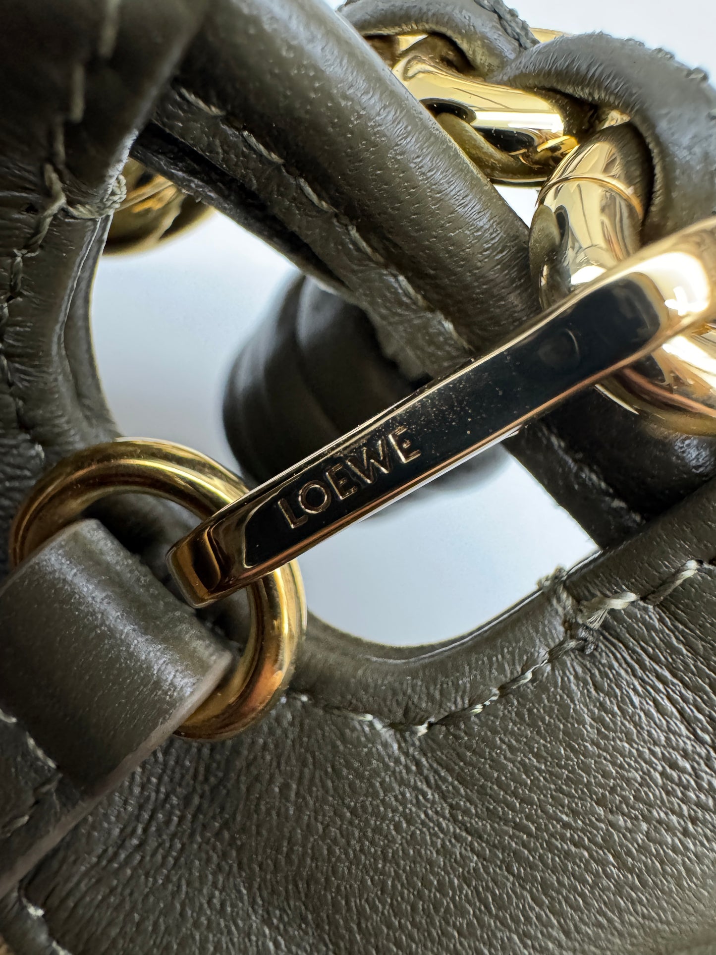 LOEWE Flamenco Purse Medium 卡其綠