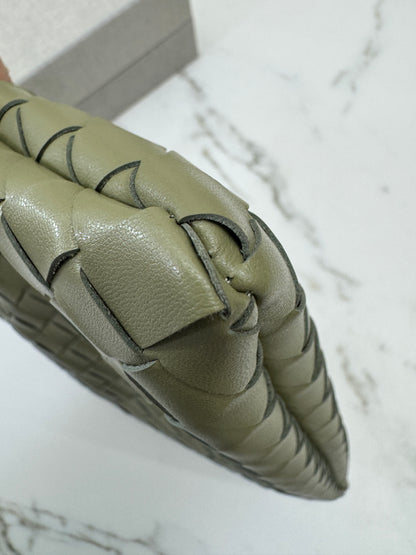 BV Dust Bag Medium 洞石綠 Travertine