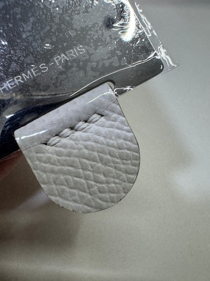 HERMES Mini Constance 奶灰色銀扣 Epsom M4 Gris Pale PHW
