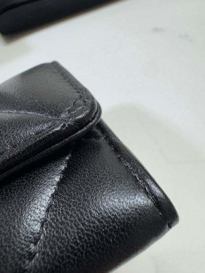 CHANEL 19 Card Holder