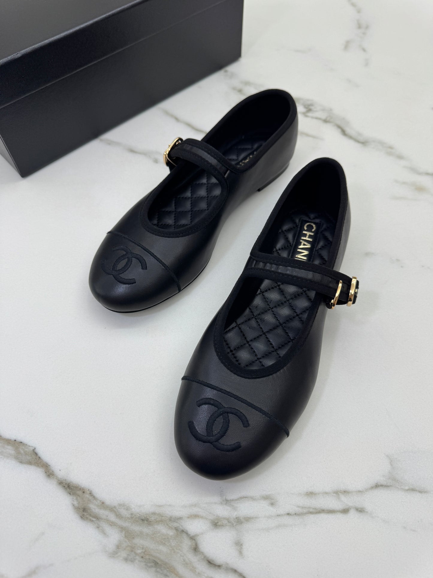 CHANEL 24S 瑪麗珍芭蕾舞鞋