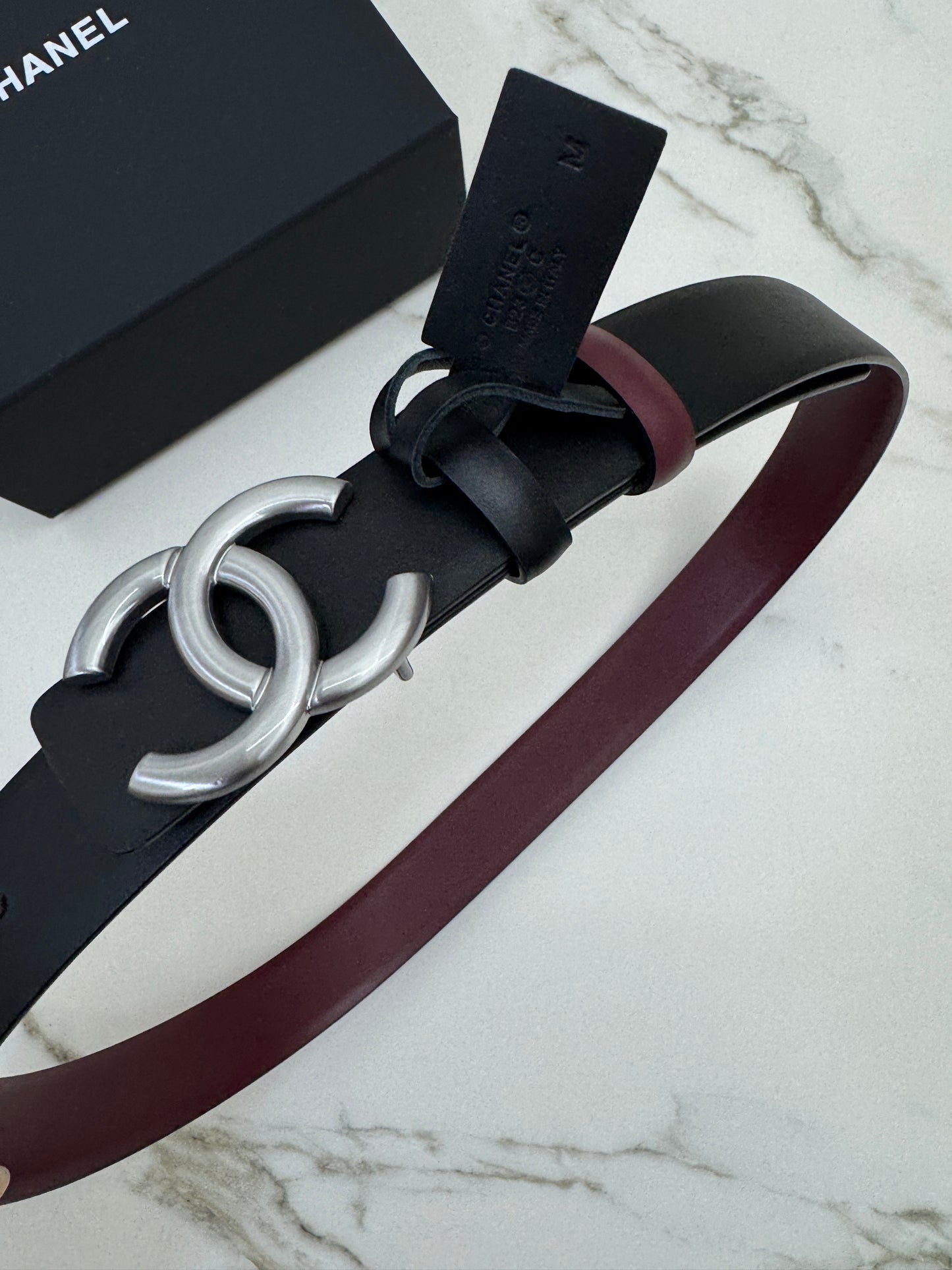 CHANEL 雙面皮帶 黑拼酒紅 銀扣