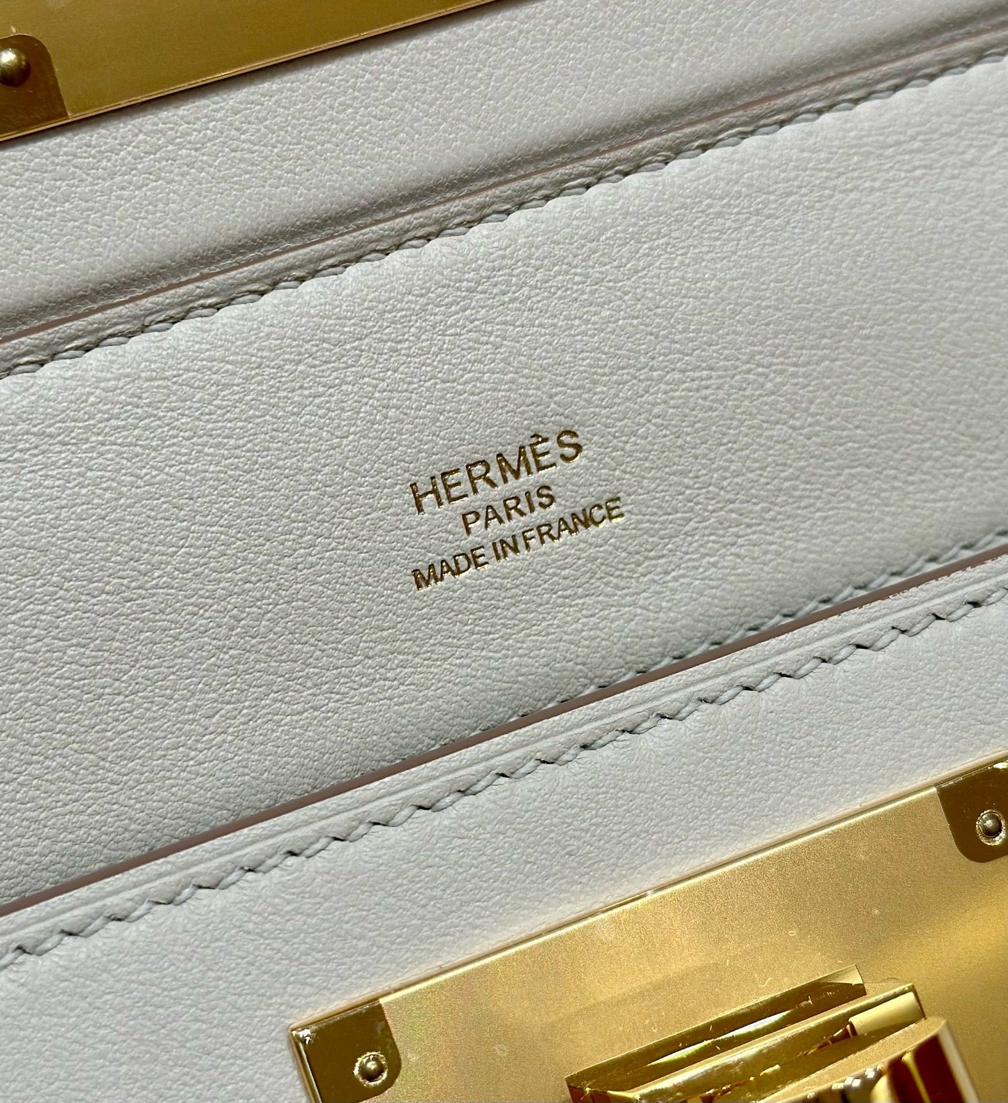 HERMES 2424 冰川白金扣 evercolor