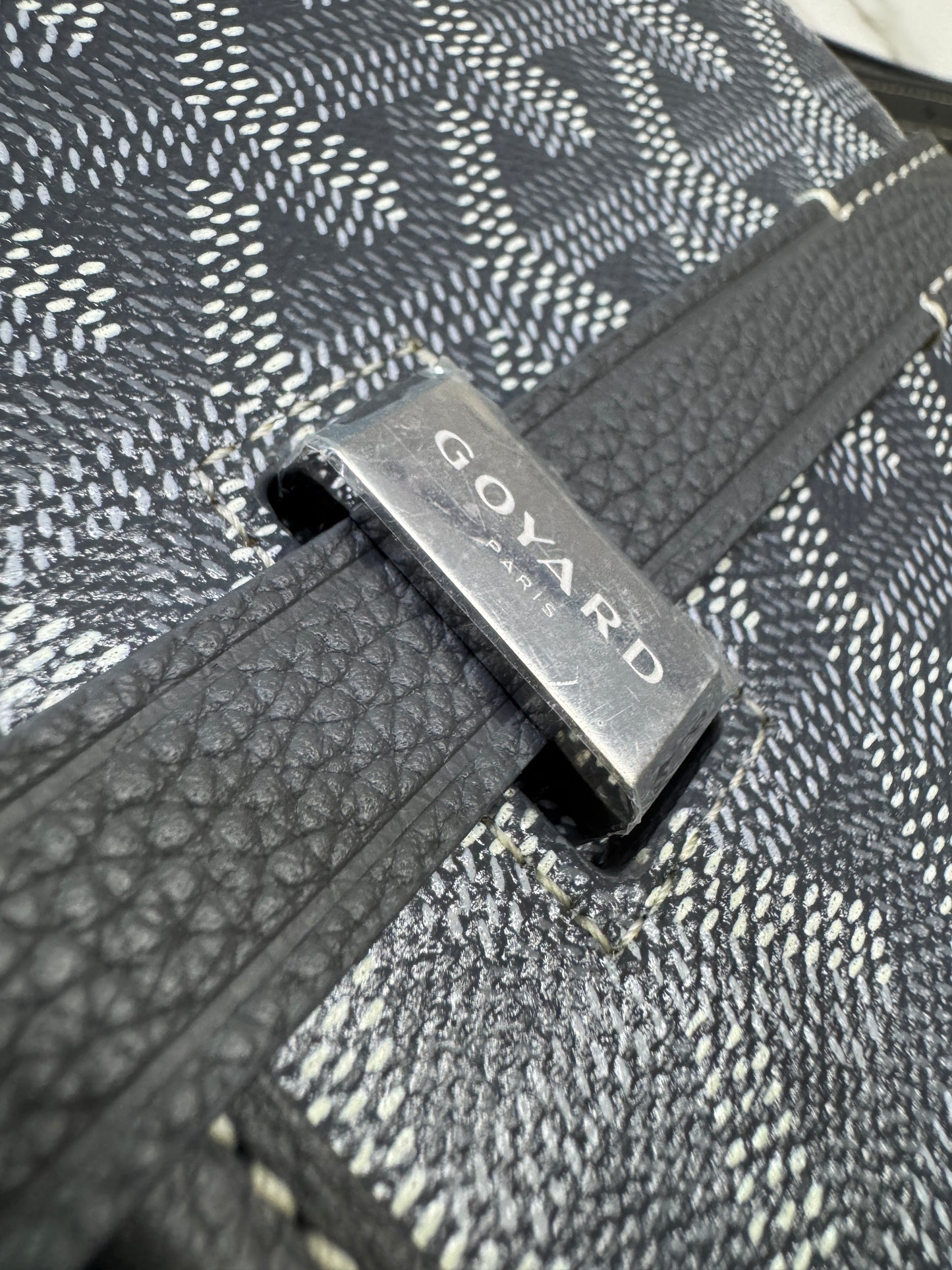 GOYARD Belvedere 郵差包 灰色 PM