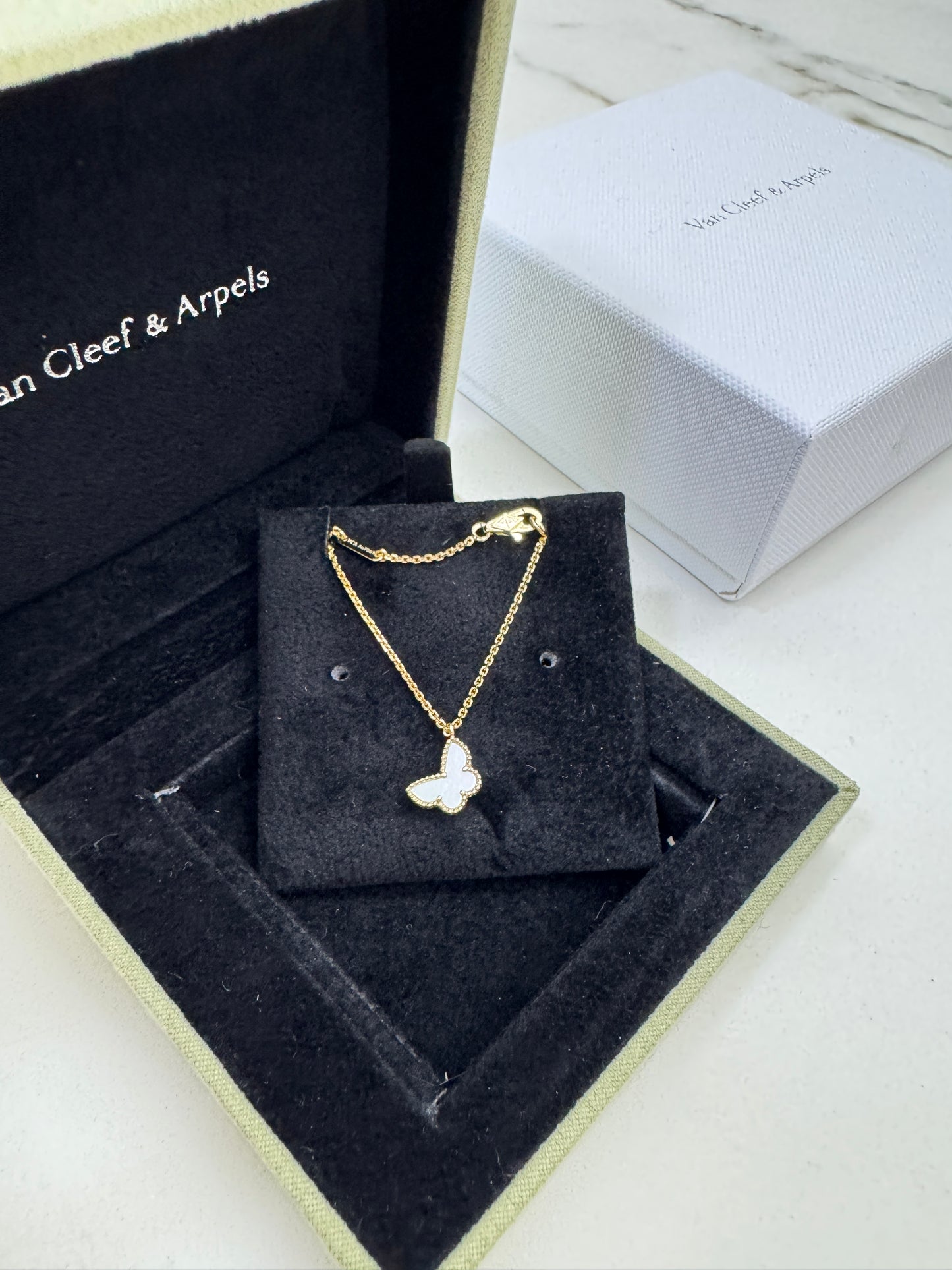 VCA Sweet Butterflies Necklace