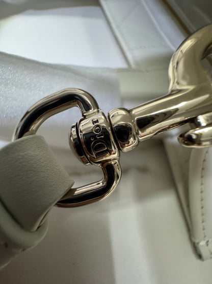 DIOR 全皮 Book Tote 奶白色小號