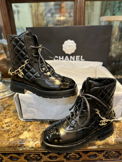 CHANEL 鏈條馬丁靴 23b 可拆卸鏈條￼