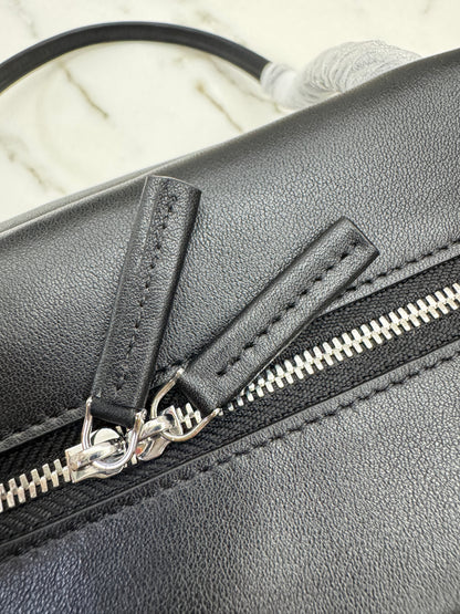 THE ROW Astra 保齡球包