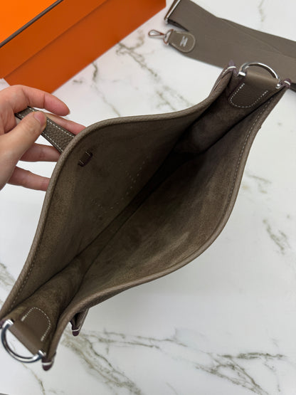 HERMES Evelyne 29 大象灰銀扣