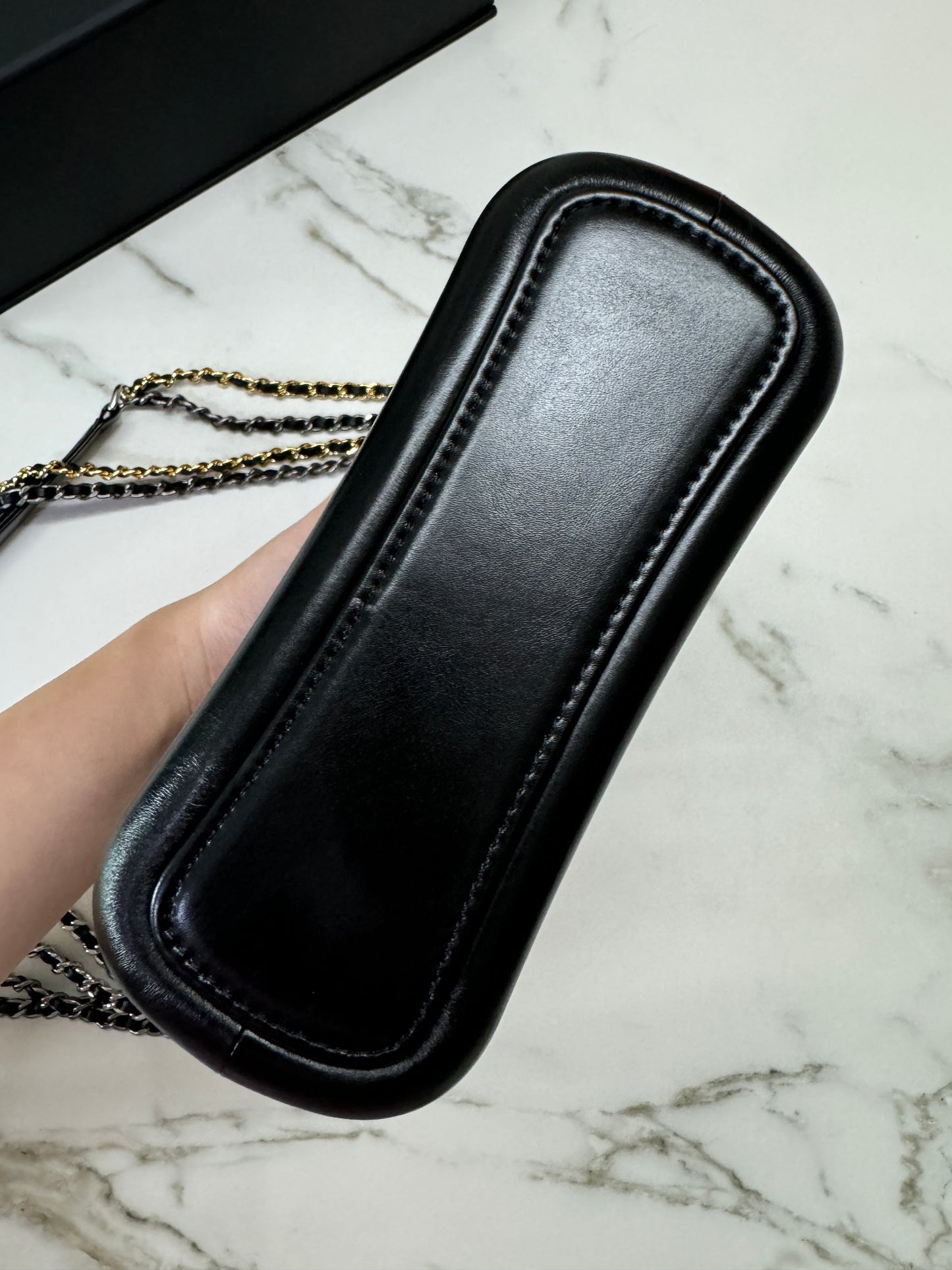 CHANEL Gabrielle 流浪Hobo Small 20cm