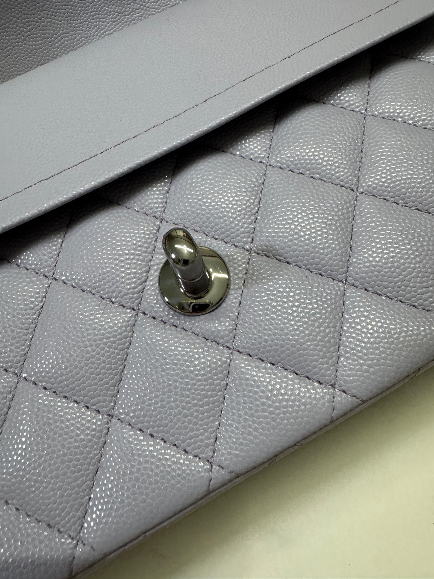CHANEL CF25 Medium 21K香芋紫銀扣 牛皮 caviar