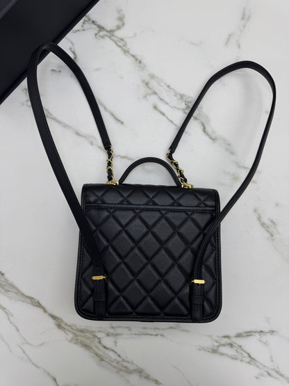 CHANEL 25B 四葉草郵差背包