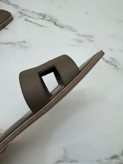 HERMES Oran 大象灰 Epsom