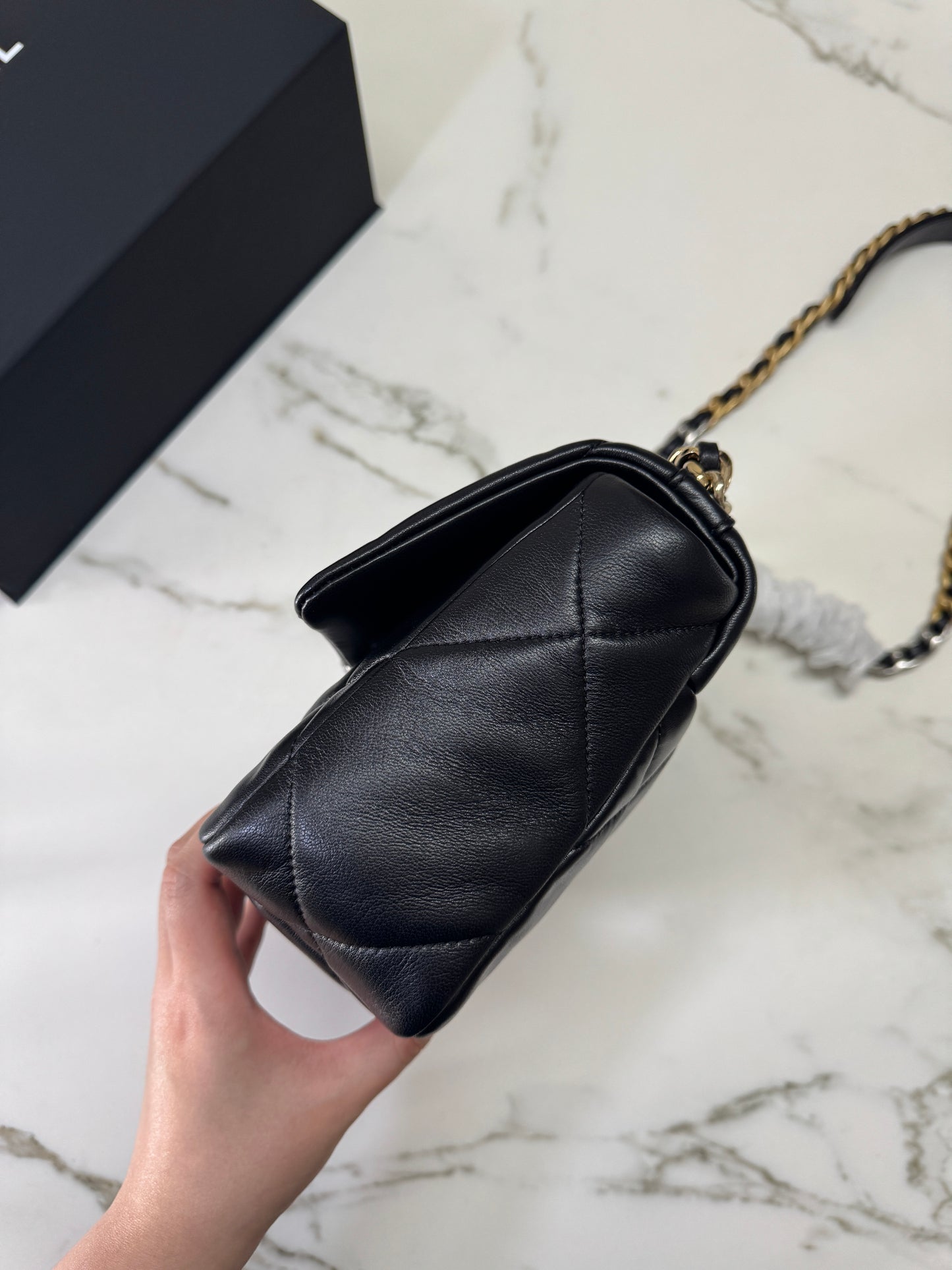 CHANEL 19Bag 黑銀 Small
