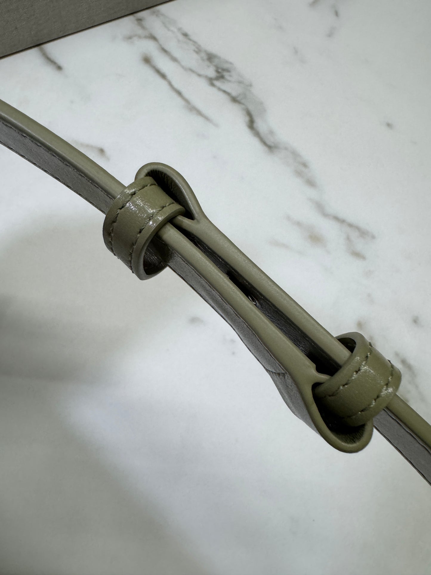 BV Wallace Travertine 洞石綠