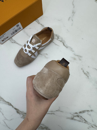 LV Sneakerina 卡其色