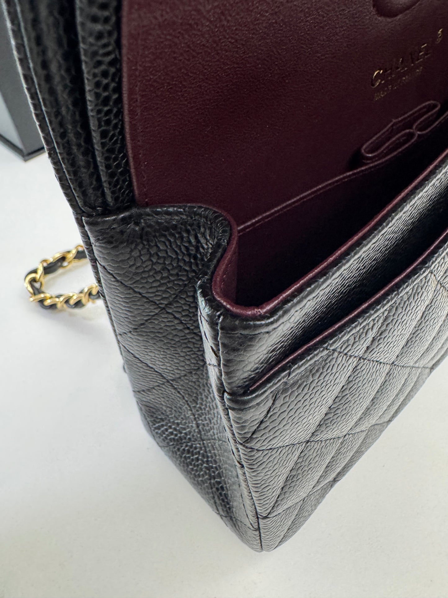 CHANEL CF23 黑金牛 CF Small