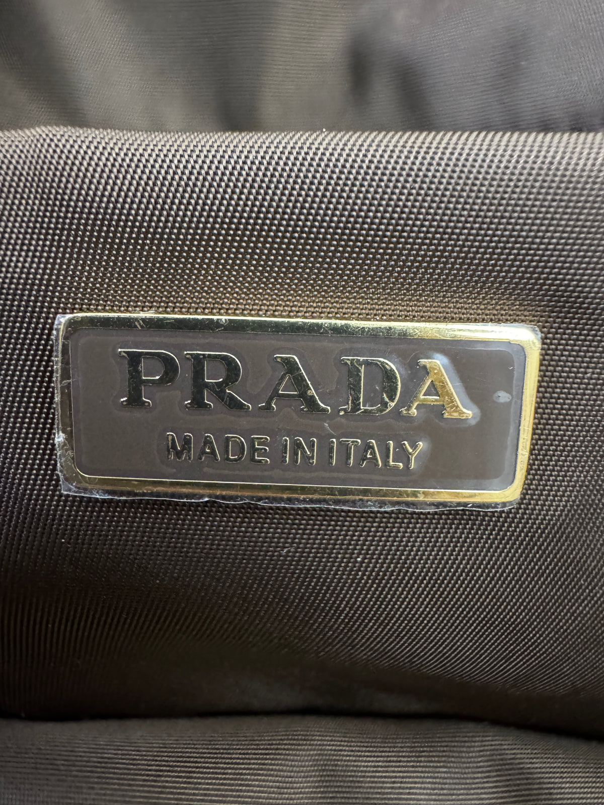 PRADA Re-nylon Explore Large 深棕色
