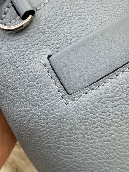 HERMES Mini 2424 亞麻藍銀扣 Evercolor Blue Lin PHW
